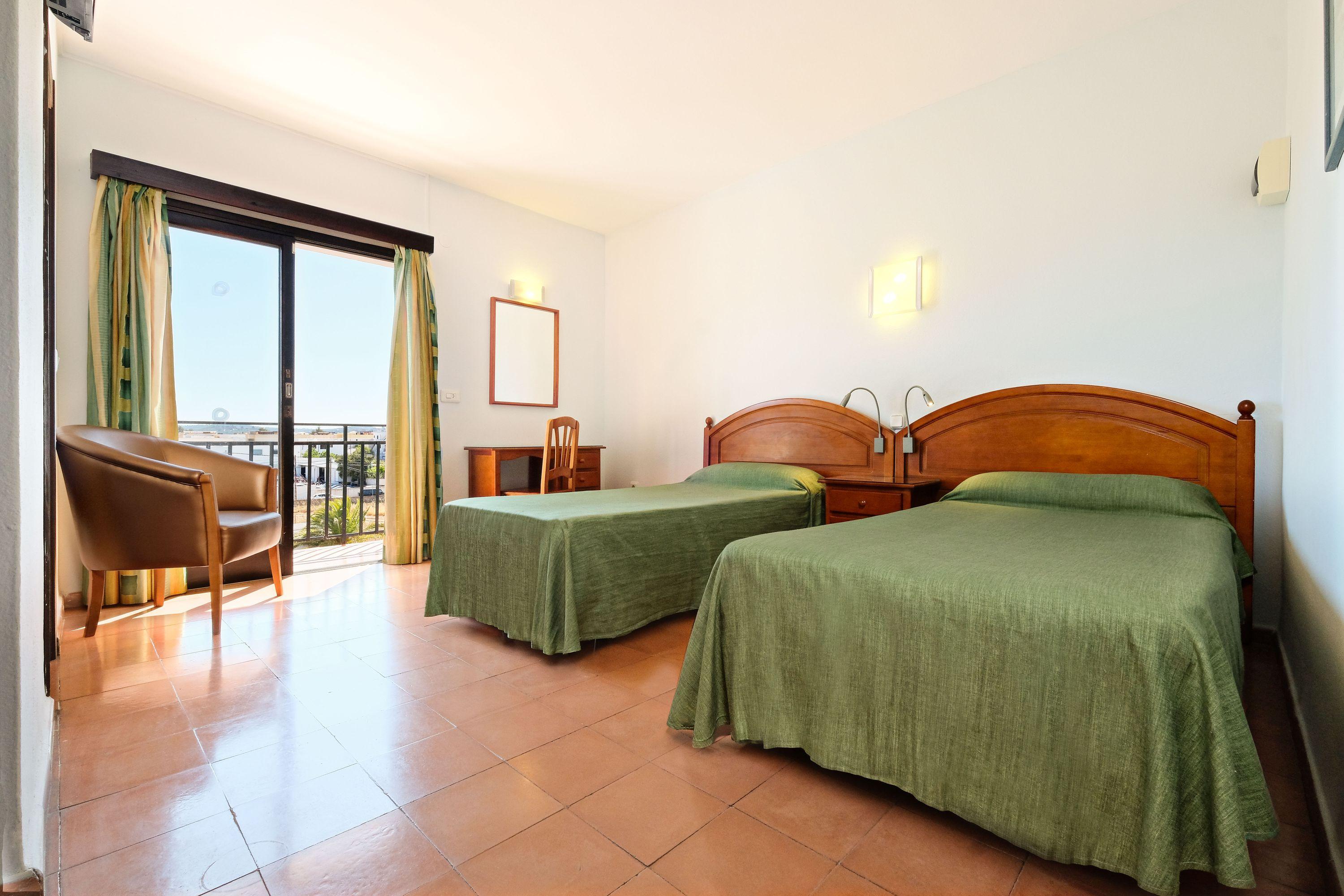 Sant Antoni de Portmany Azuline Hotel Galfi (Adults Only) מראה חיצוני תמונה