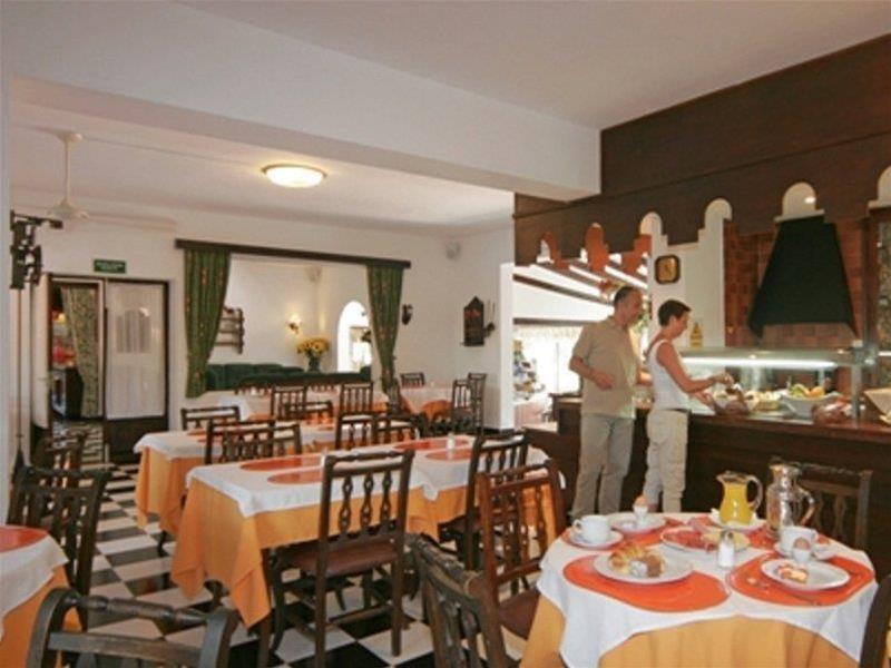 Sant Antoni de Portmany Azuline Hotel Galfi (Adults Only) מראה חיצוני תמונה